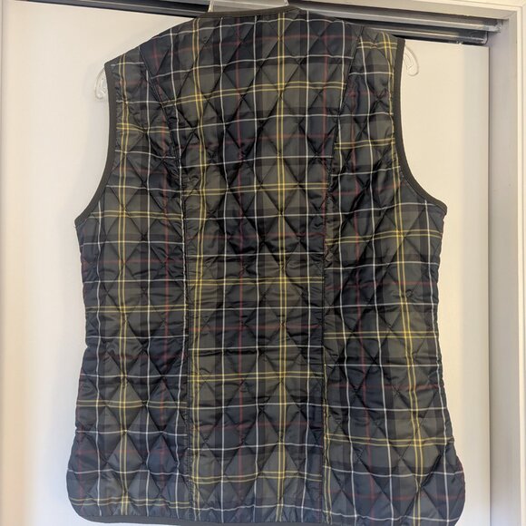 Quilted Green Plaid Vest by Barbour - Picture 3 of 7
